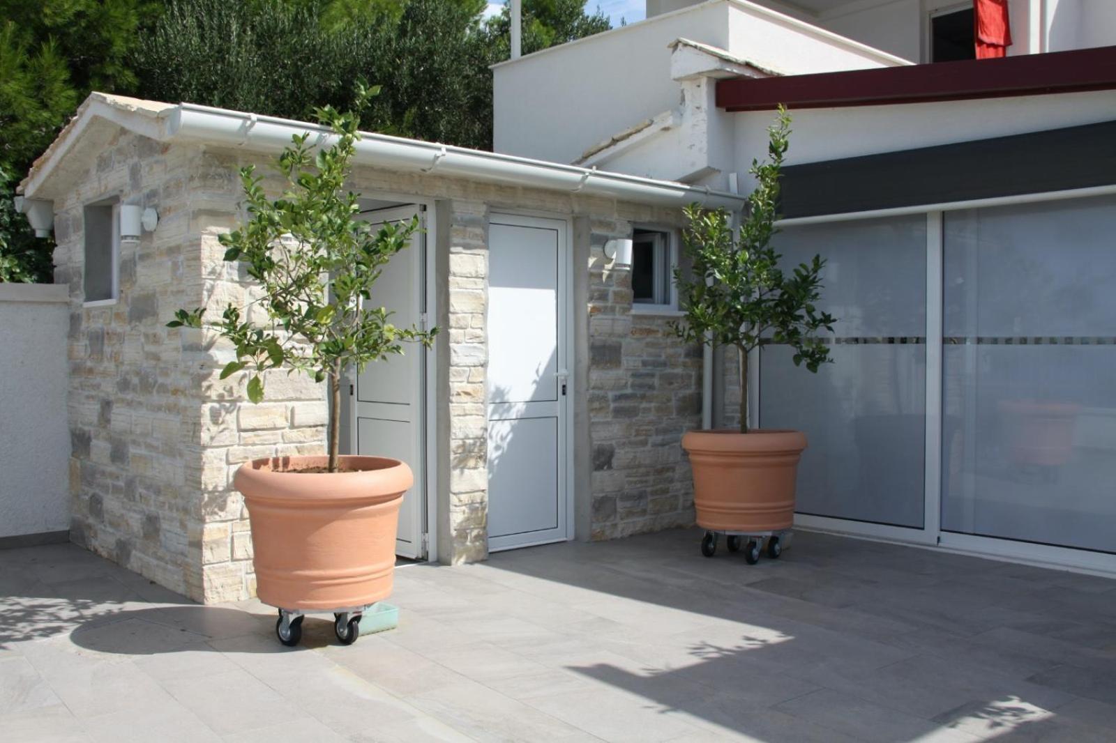 Apartments Lord Pirovac Exterior foto